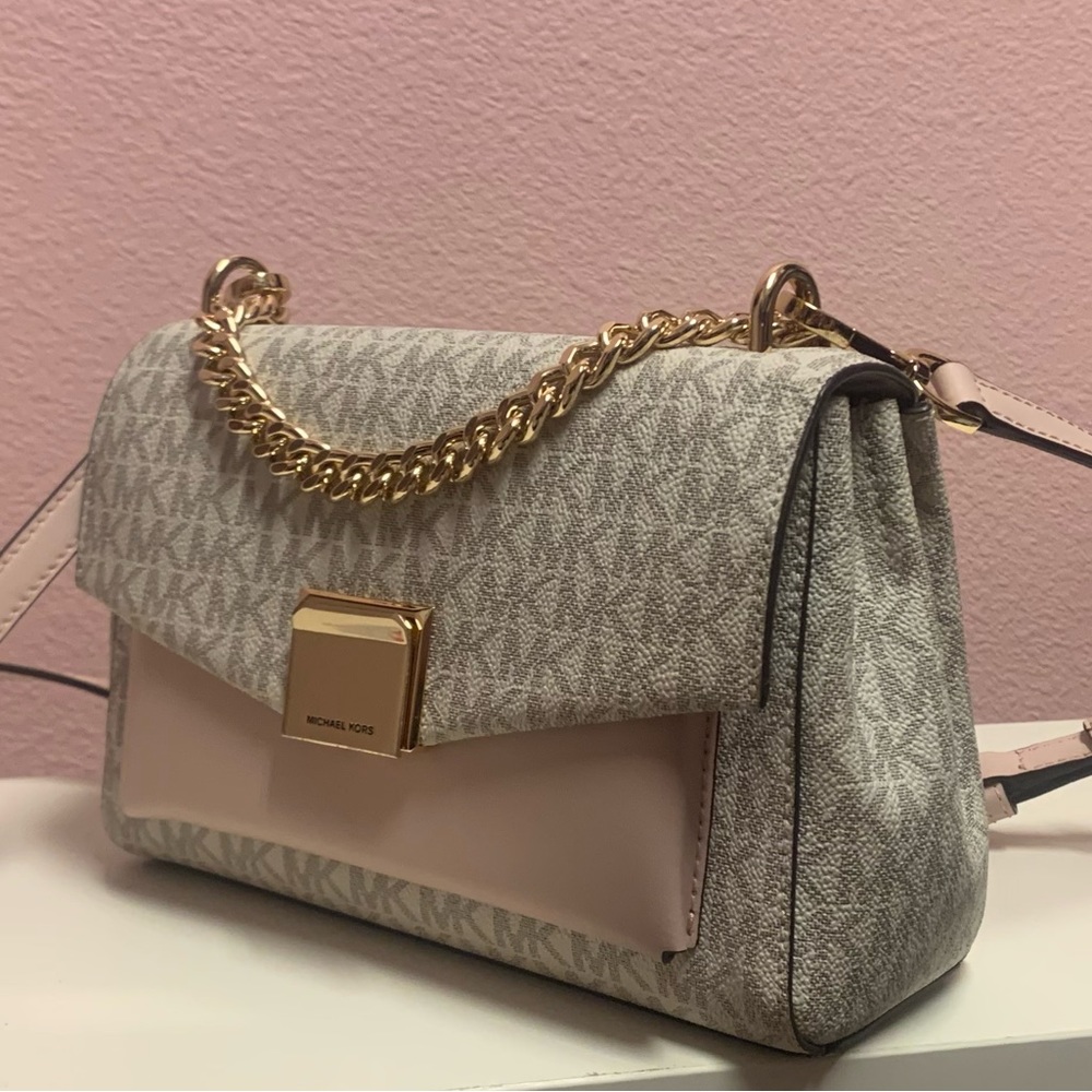 Gently used , convenient, crossbody for any occasion